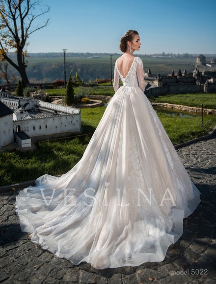 Коллекция «Flower on the stone»: Свадебное платье, модель 5022 фото №2