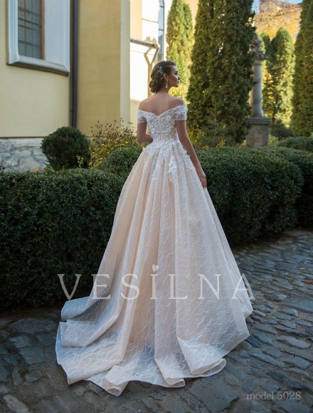 Коллекция «Flower on the stone»: Свадебное платье, модель 5028 фото №2