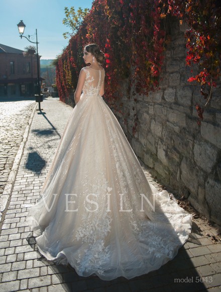 Коллекция «Flower on the stone»: Свадебное платье, модель 5043 фото №2
