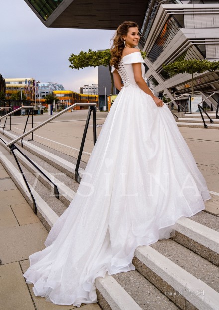 Коллекция «Passion of love»: Свадебное платье, модель 20-24 фото №3