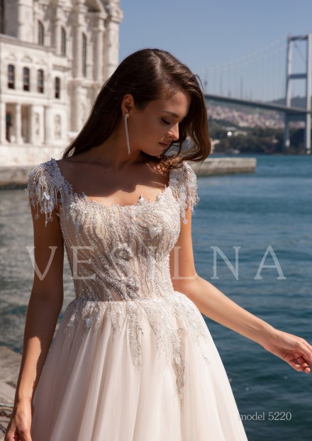 Коллекция «BLOOMING LOVE»: Свадебное платье, модель 5220 фото №2